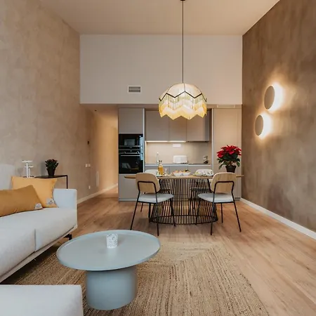 Petit Luxe Volta Atic Apartment Terrassa Exterior photo